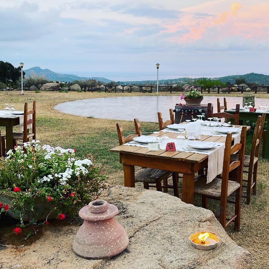 Is Bisus Guest House Castiadas Luaran gambar