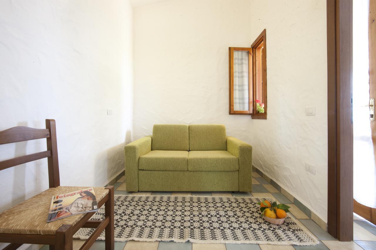 Is Bisus Guest House Castiadas Luaran gambar